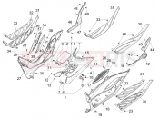 Central cover - Footrests - Piaggio MP3 310 HPE / HPE Sport E5+ (EU) 2024