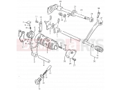 SUZUKI TS125ER T (1996) 11 - GEAR SHIFTING